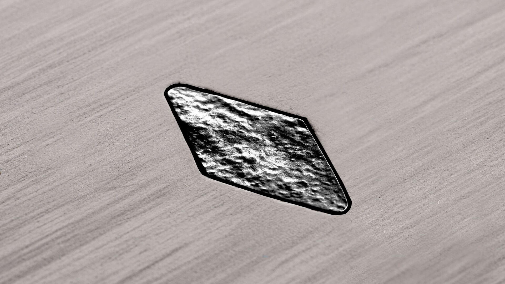 Imperial-Resolute-Silvermist-Ball-Claw-Legs-Pool-Table-Rail-Detail