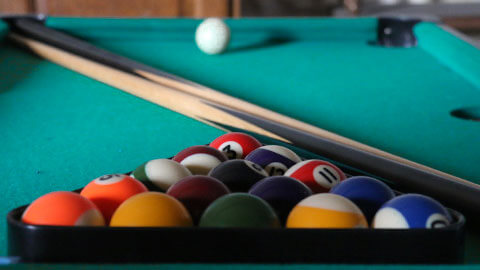 Portable Cue Holders Hold Your Cues