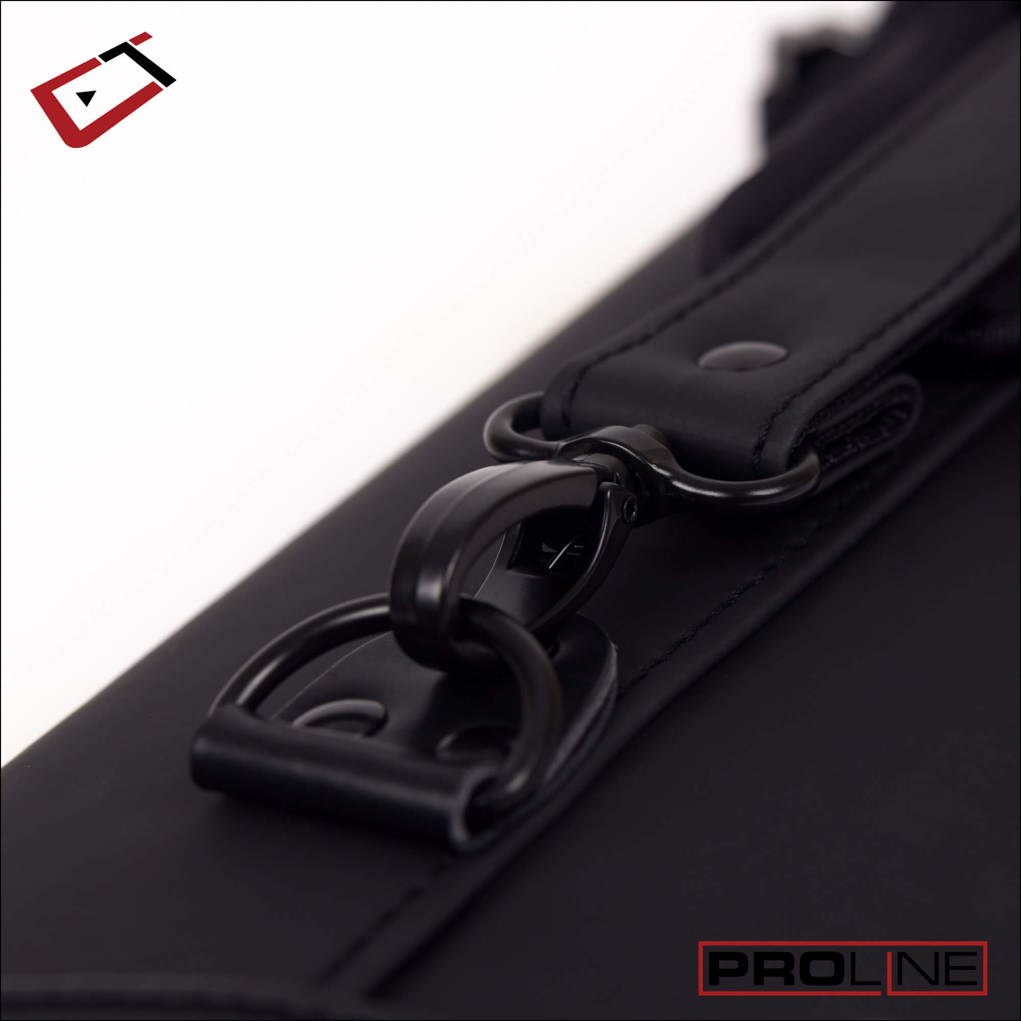 Pro-Line-Noir-2X4-Hard-Case-strap
